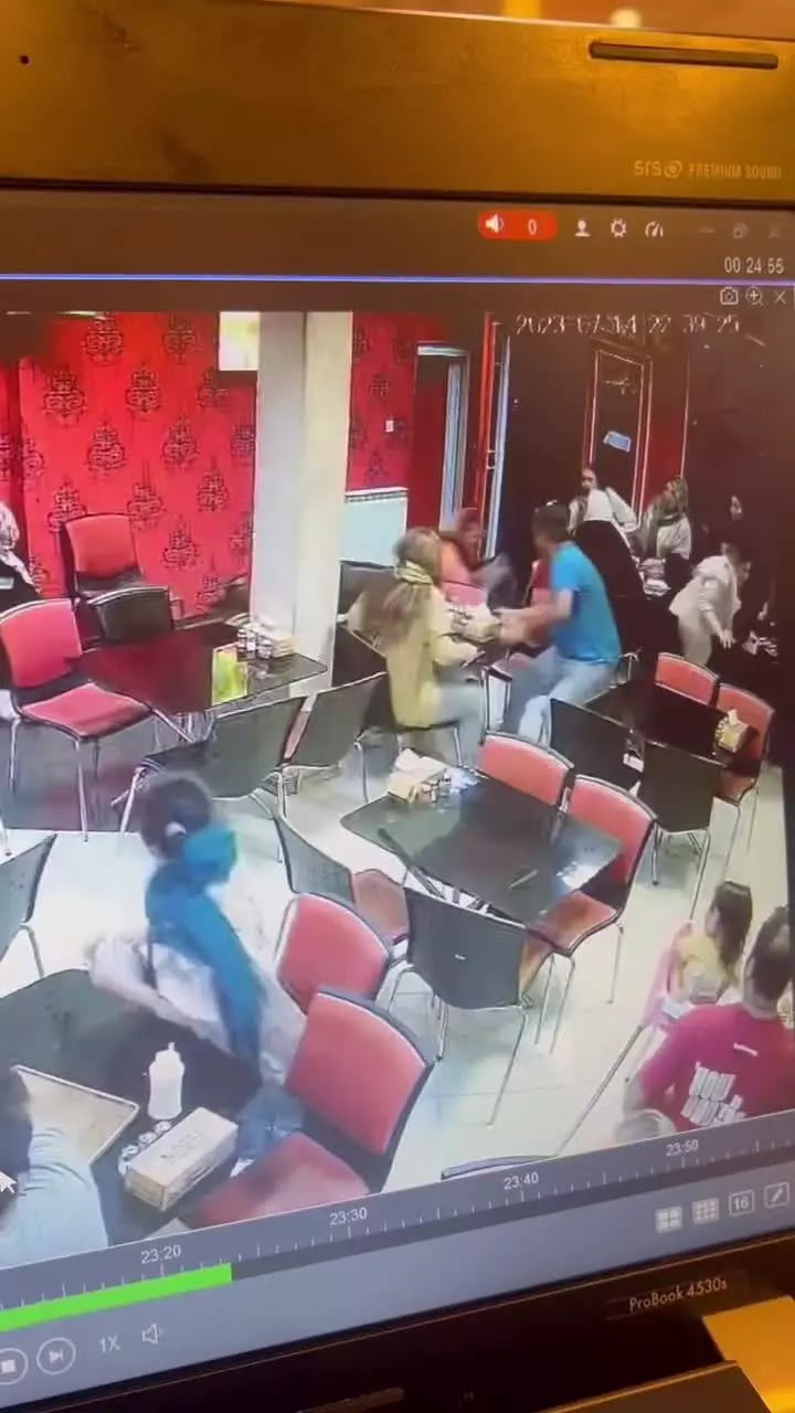    کلیپ وایرال شده از تصادفی عجیب در یکی از رستوران‌های اصفهان