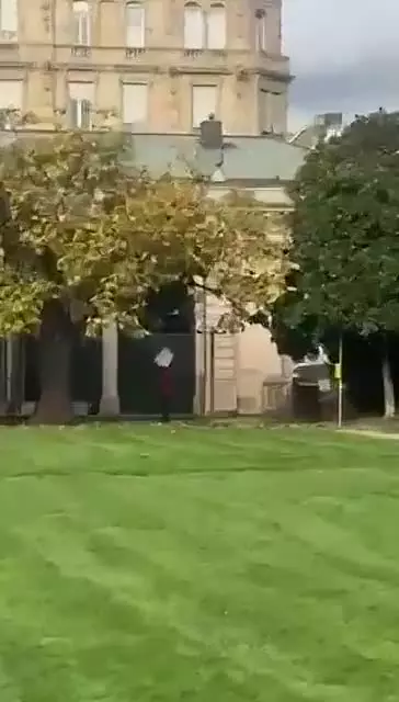    استفاده پلیس آلمان از شوکر و اسپری فلفل علیه دزد سیگار و آدامس