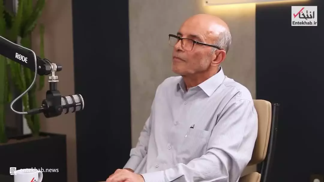   معاون جوانان وزارت ورزش در دولت رئیسی: حاکمیت وقتی می‌فهمد تصمیمی اشتباه بوده؛ از ترس لطمه به ماهیت سیاسی خودش، جلویش را نمی‌گیرد!