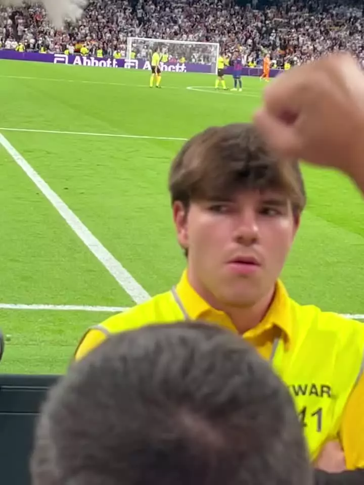   پوریا پورسرخ تماشاگر ویژه ال کلاسیکو در سانتیاگو برنابئو