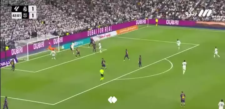   گل دوم رئال مادرید توسط جود بلینگهام در دقیقه ۴۳