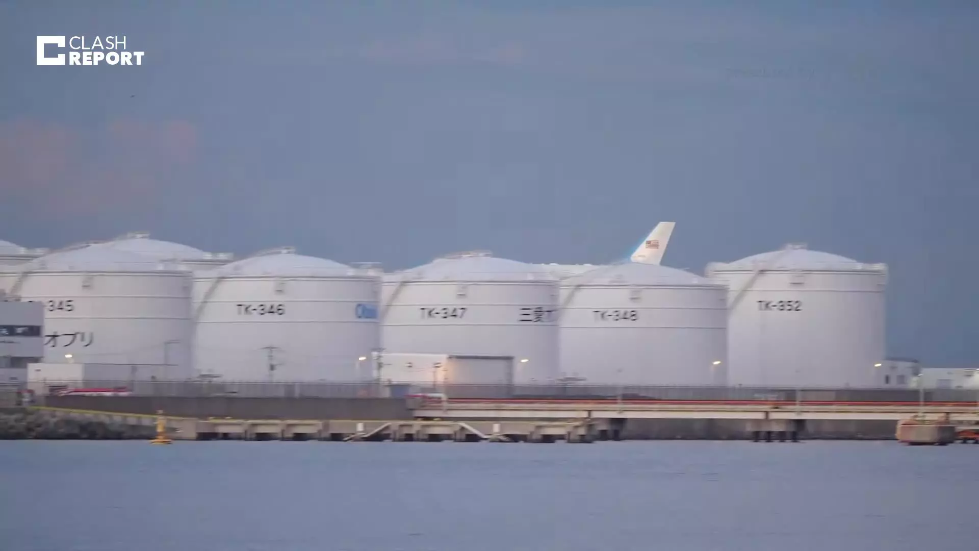   هواپیمای حامل دونالد ترامپ وارد توکیو ژاپن شد