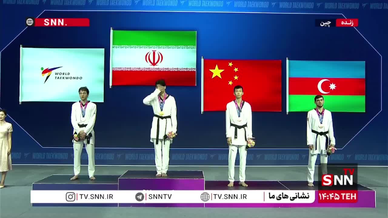   اشک ریختن ابوالفضل زندی پس از به گردن آویختن مدال طلا