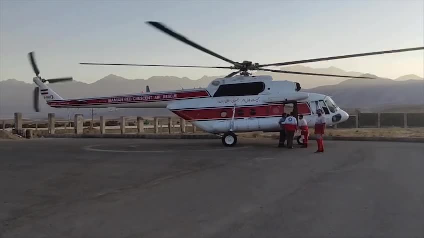  تصاویری از بالگرد حادثه دیده هلال احمر در اشترانکوه لرستان لحظاتی قبل از اعزام به مأموریت