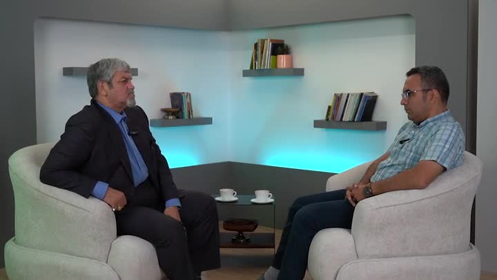   کواکبیان: ما باید با آمریکا مذاکره کنیم / اگر مسئولان وزارت خارجه نمی‌توانند مذاکره کنند باید...