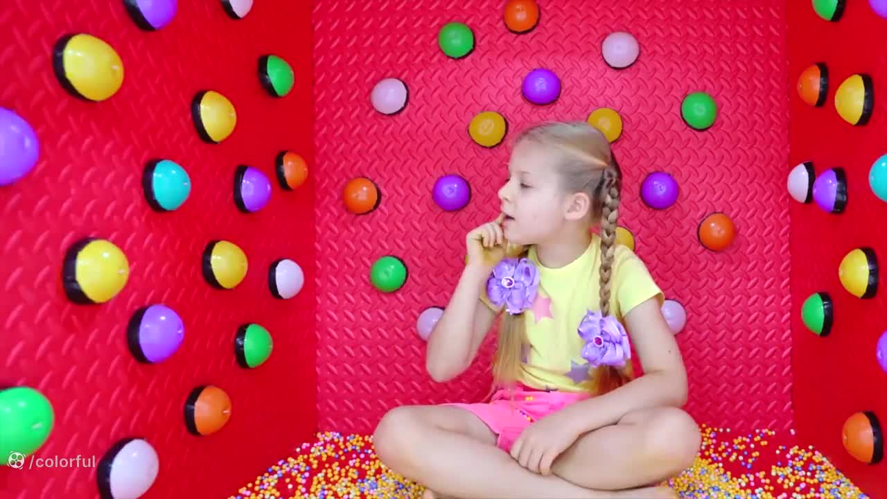 چالش 100 دکمه رازآلود با دیانا و روما: کدام دکمه شما را نجات می‌دهد؟