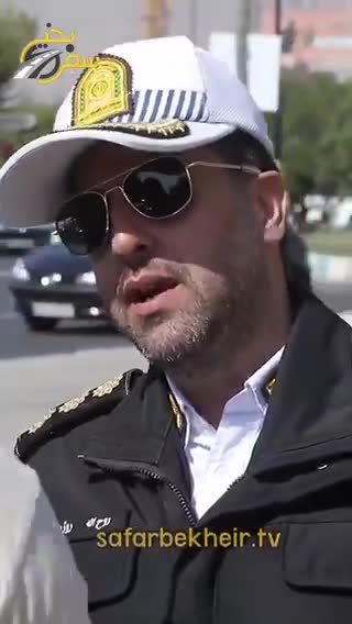   مزاحمت جنون‌آمیز مرد جوان برای راننده زن؛ پلیس قاطعانه سر صحنه مچ مزاحم را گرفت!