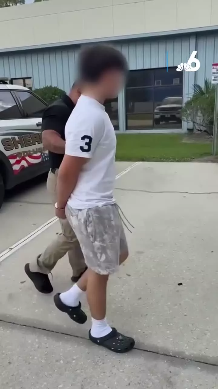   بازداشت دانش‌آموز آمریکایی به‌دلیل پرسش خطرناک از هوش مصنوعی