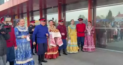   حرکات موزون روس‌ها، قلعه‌نویی را به وجد آورد