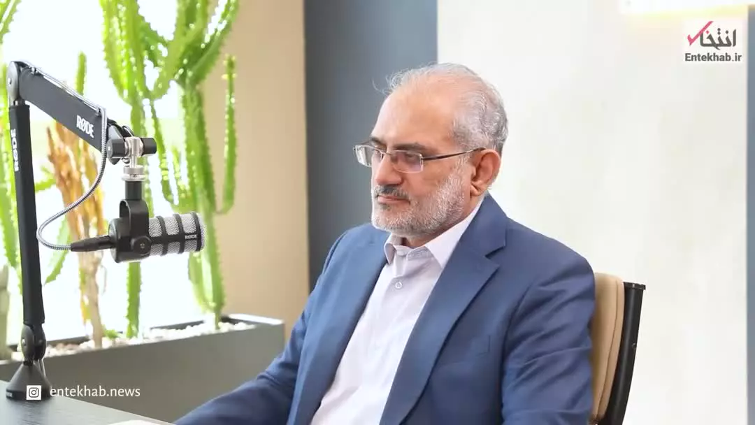   تحلیل تلخ فعال سیاسی: ۲۰ سال تحریم، ۸ برابر جنگ هشت ساله به مردم ایران خسارت زد!