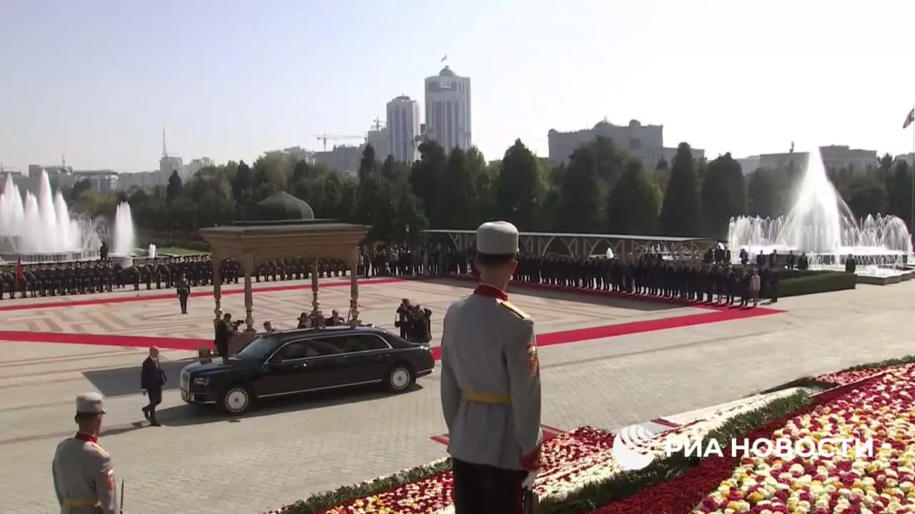   سفر پوتین به دوشنبه برای دیدار با امامعلی رحمان