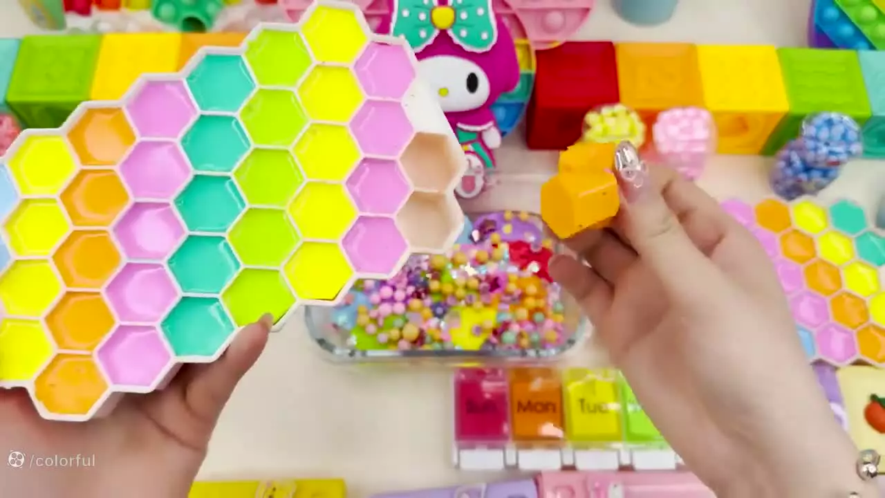 ساخت اسلایم ؛ اسلایم بازی باحال ؛ اسلایم آرامش بخش ؛ بازی و سرگرمی ؛ میکس اسلایم