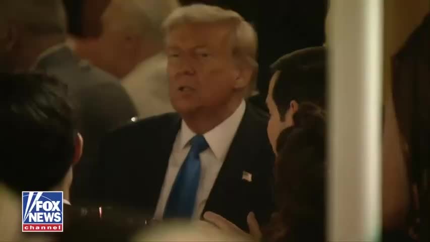    گفت‌وگوی خبرساز ترامپ با روبیو در جشن هالووین