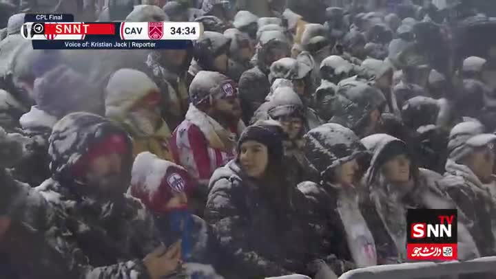   فوتبال در برف؛ بخش‌هایی از دیدار فینال لیگ برتر کانادا!