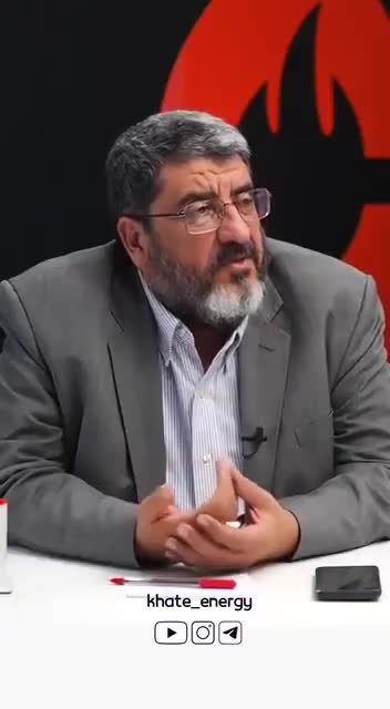   فواد ایزدی: منتظر باشید در راهروهای شهرداری نیویورک افرادی مسئولیت بگیرند که چفیه انداختند، آمریکا در حال تغییر است