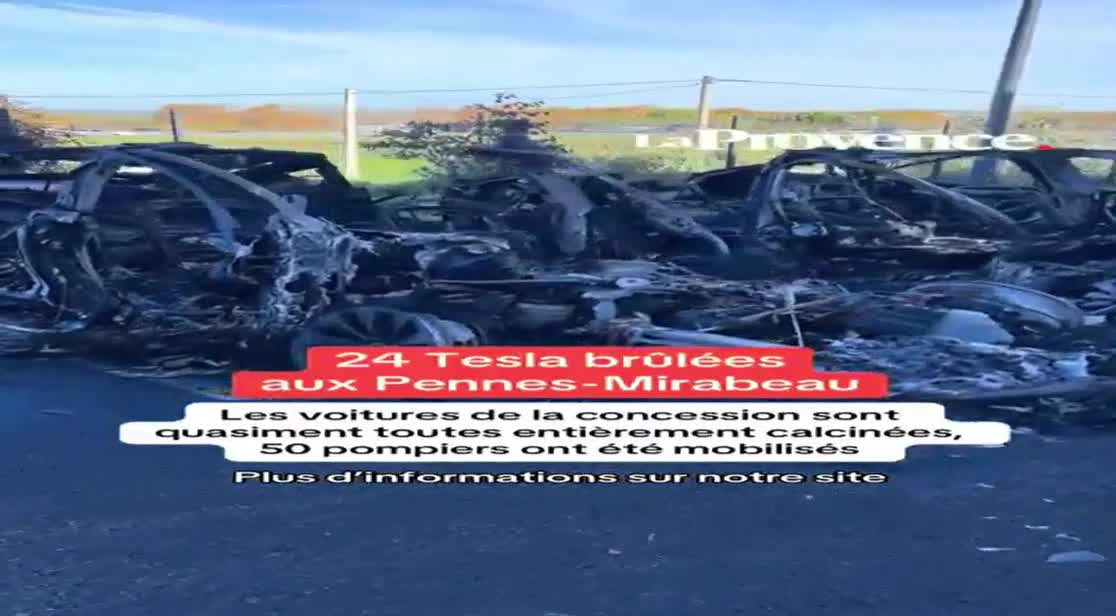   ۲۴ خودروی برقی تسلا در یک نمایشگاه فروش خودرو در جنوب فرانسه در آتش سوخت