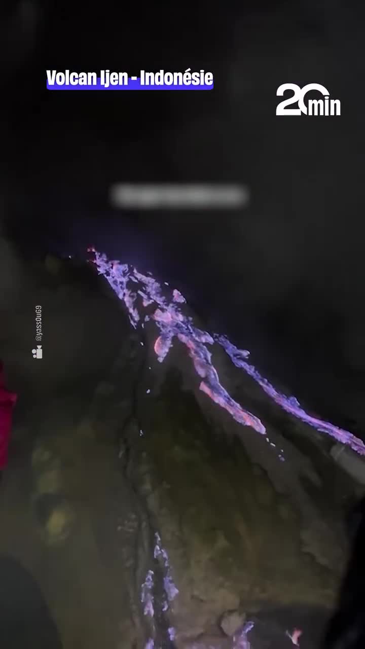   آتشفشان آیجن (Ijen) اندونزی