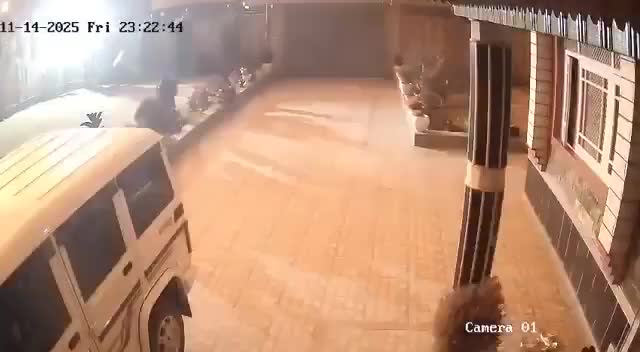   ۷ کشته و ده‌ها زخمی بر اثر انفجار در مرکز پلیس جامو و کشمیر