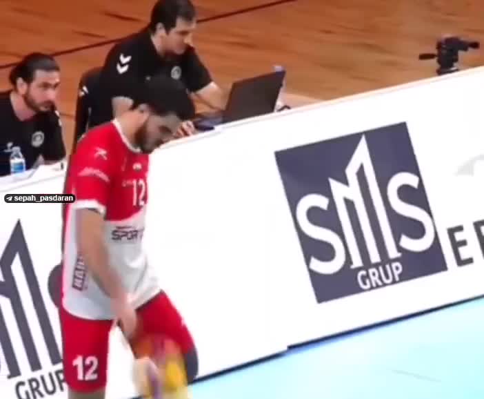   کاپیتان تیم ملی با پیراهن صابر کاظمی در لیگ ترکیه