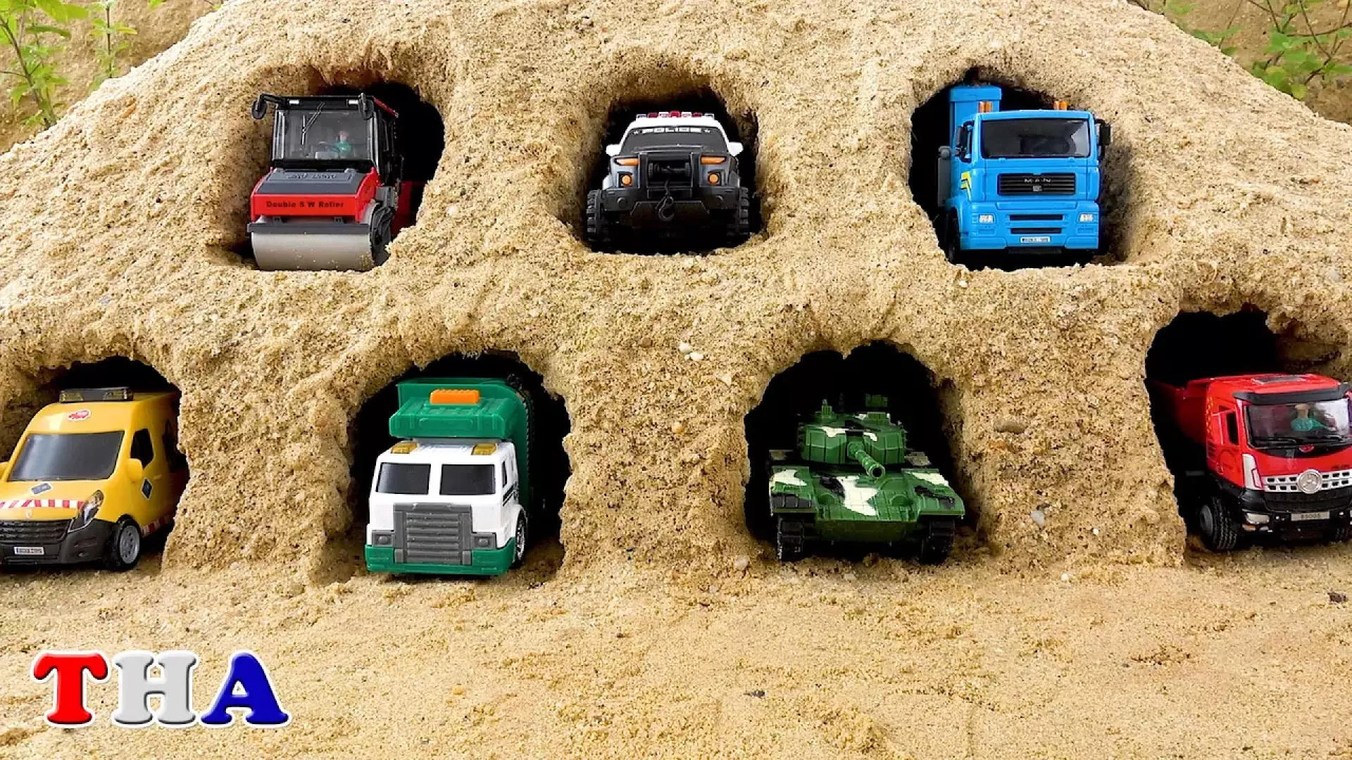 ماشین بازی کودکانه//اسباب بازی ماشین ها//اسباب بازی ماشین پلیس//کارتون ماشین