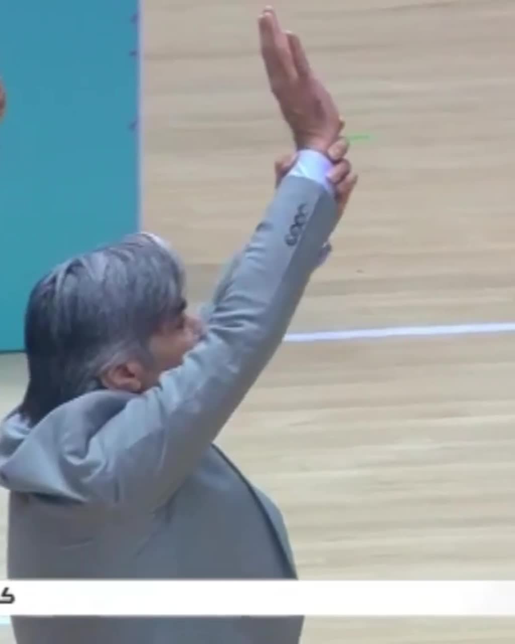    اظهارات تند وحید شمسایی علیه عادل فردوسی‌پور