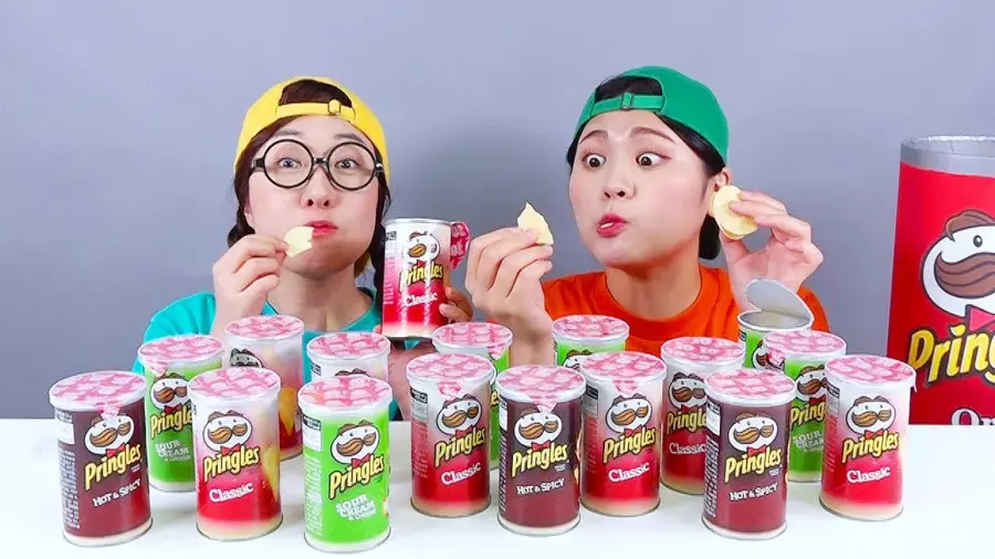 چالش غذا خوری اسمر | چالش غذایی طولانی | چالش خوراکی | سرگرمی مولتی دو بانوان.