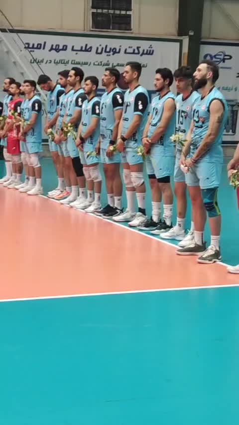   ادای احترام به صابر کاظمی در بازی تیم‌های صنعتگران امید و شهرداری ارومیه