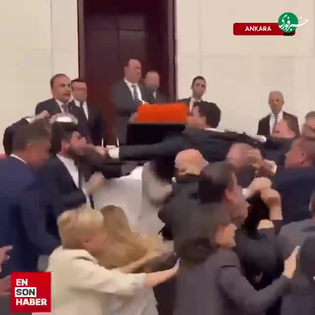   درگیری در پارلمان ترکیه