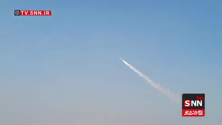   آخرین تصاویر از عملیات اطفای حریق در الیت به وسیله آب‌پاشی توسط هواپیمای ایلوشین