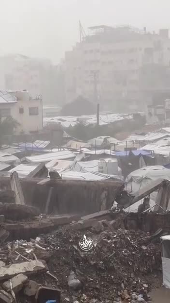    سیلاب در غزه چادر آوارگان را غرق کرد