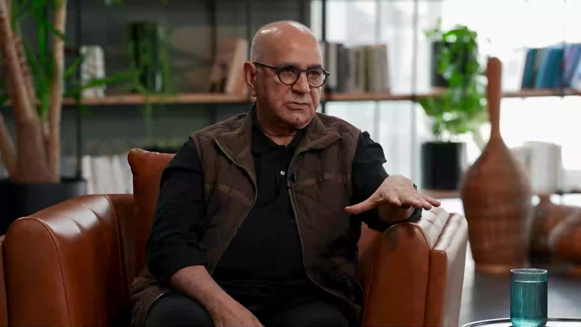   شرط پرویز پرستویی برای کنار گذاشتن بازیگری!