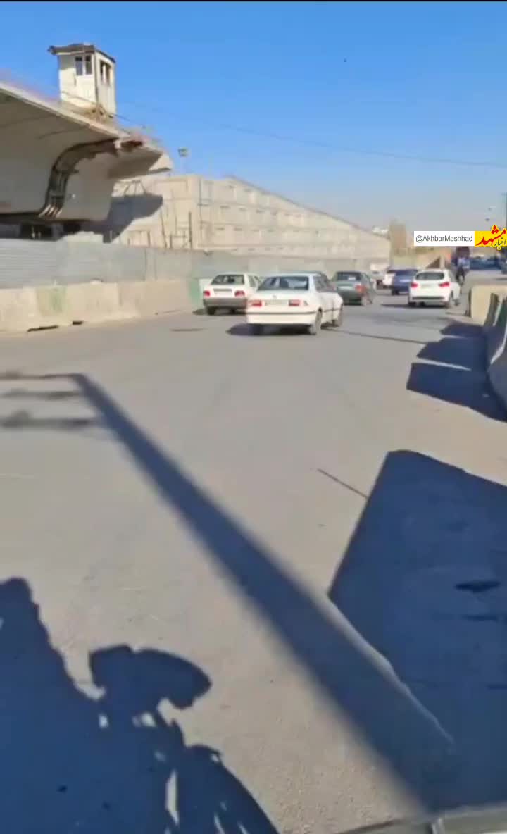   بوکسل عجیب یک کامیون در خیابان مشهد!