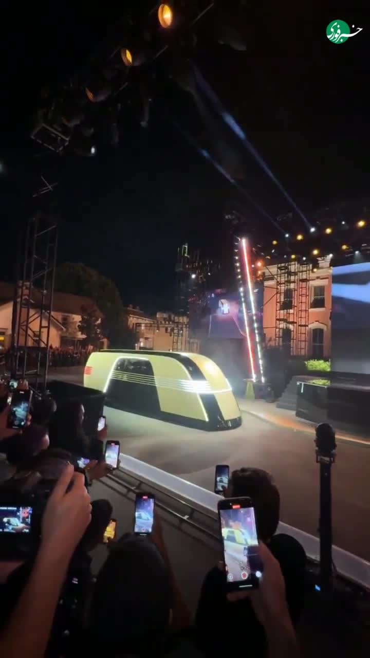   رونمایی از روبو ون توسط ایلان ماسک!