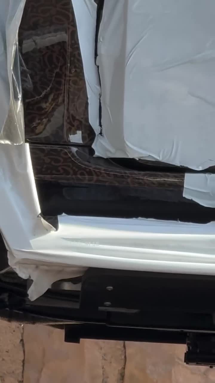   خودنمایی خودروی فوق‌لوکس مرسدس جی‌کلاس مدل منصوری در ایران!