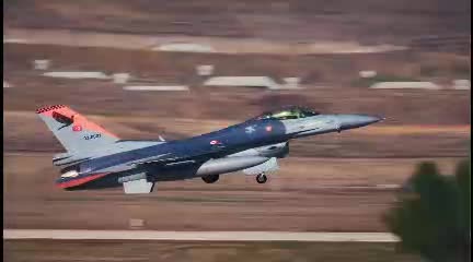   سرنگونی هواپیما توسط جنگنده بدون سرنشین ترکیه‌ای