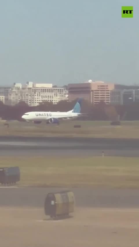   تهدید بمب‌گذاری در فرودگاه ریگان واشنگتن