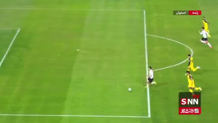   خلاصه بازی سپاهان - آخال / تساوی نفس‌گیر در نقش‌جهان؛ سپاهان با گل دیرهنگام از شکست گریخت