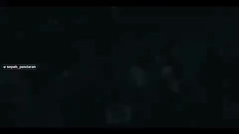 ب️بینید | سخنرانی کمتر دیده شده حضرت آیت‌ الله خامنه‌ای مقابل لانه جاسوسی درباره علل تسخیر سفارت آمریکا در ۱۳ آبان ۱۳۵۸