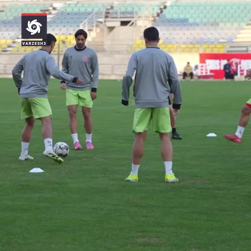   کل‌کل جالب اوسمار و کنعانی‌زادگان در بازی خرس وسط