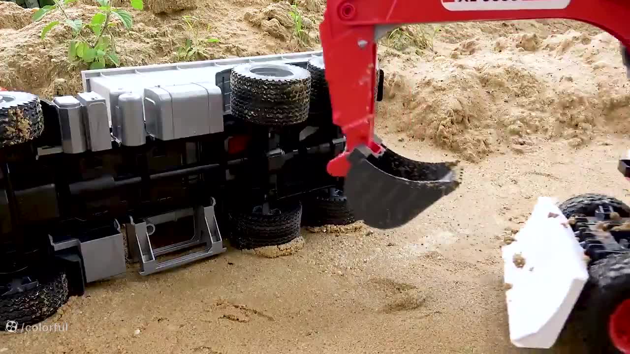 ماشین بازی کودکانه :: ماشین بازی :: ماشین پلیس :: کودک و سرگرمی :: ماشین سواری