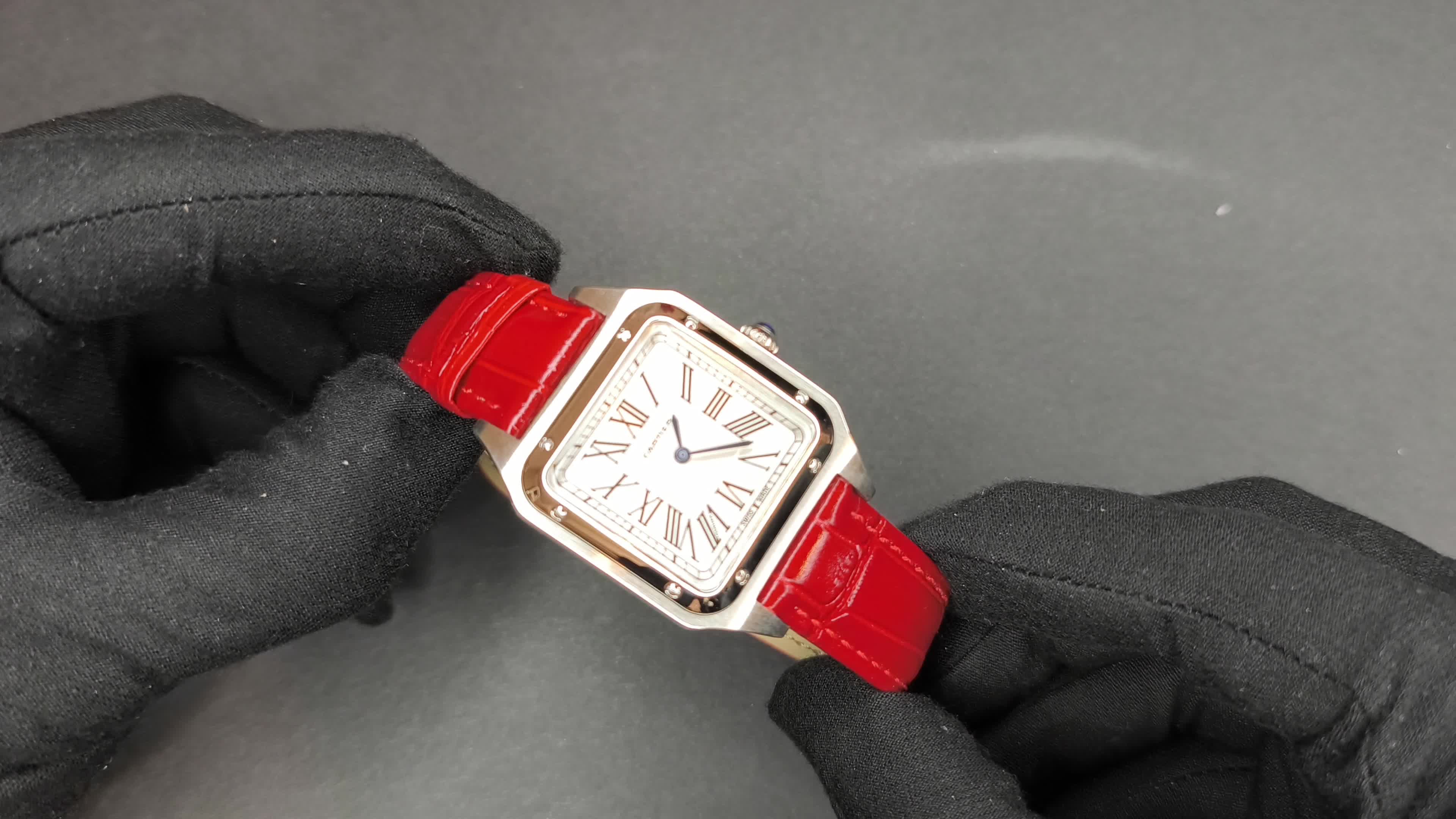 ساعت زنانه کارتیر دموند لوکس آویز