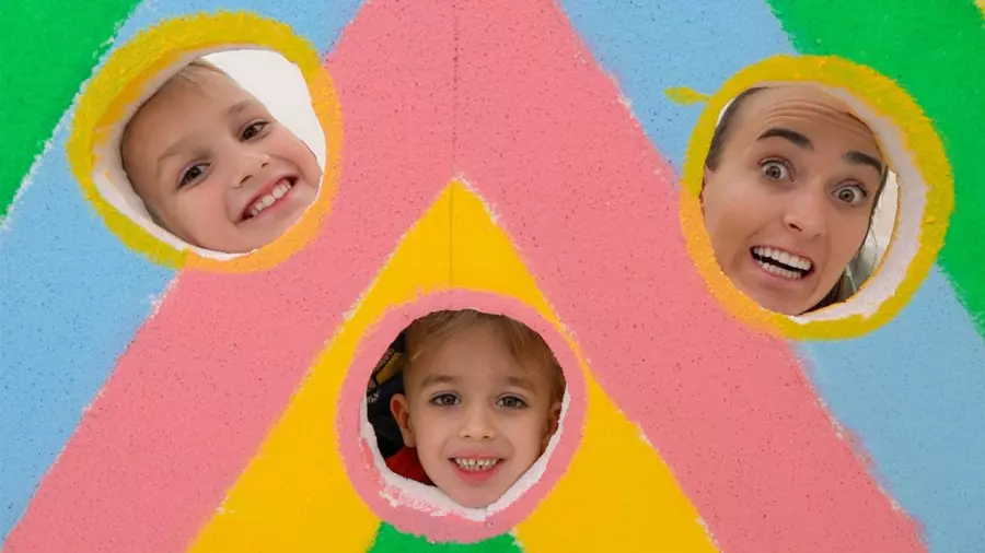 ماجراجویی‌های جدید ولاد و نیکی در دنیای سرگرمی!