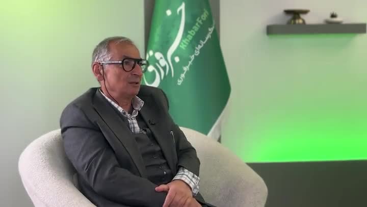   زیباکلام: این نظام اگر سقوط کند ما بیچاره می‌شویم