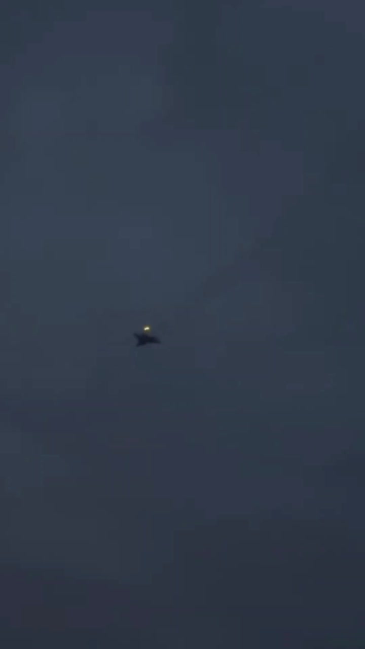   درگیری جنگنده میگ ۲۹ اوکراینی با موشک‌های کروز و پهپاد روسیه