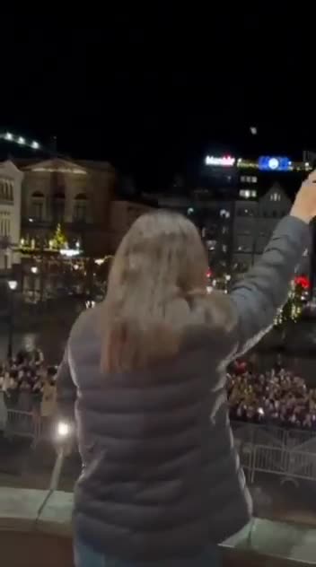   رهبر مخالفان ونزوئلا پس از ماه‌ها اختفا در نروژ دیده شد