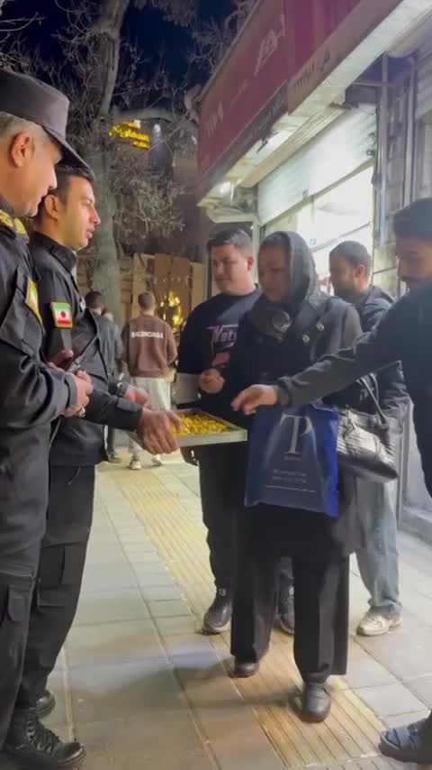    قدردانی پلیس از مادران در روز مادر