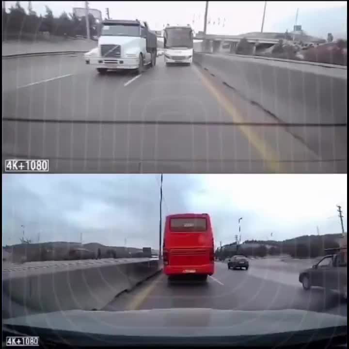   تصادف شدید و دلخراش تیگو میان دو اتوبوس در جاده