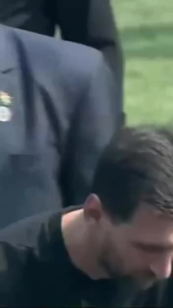   استقبال ٨٠ هزار نفری از مسی در هند