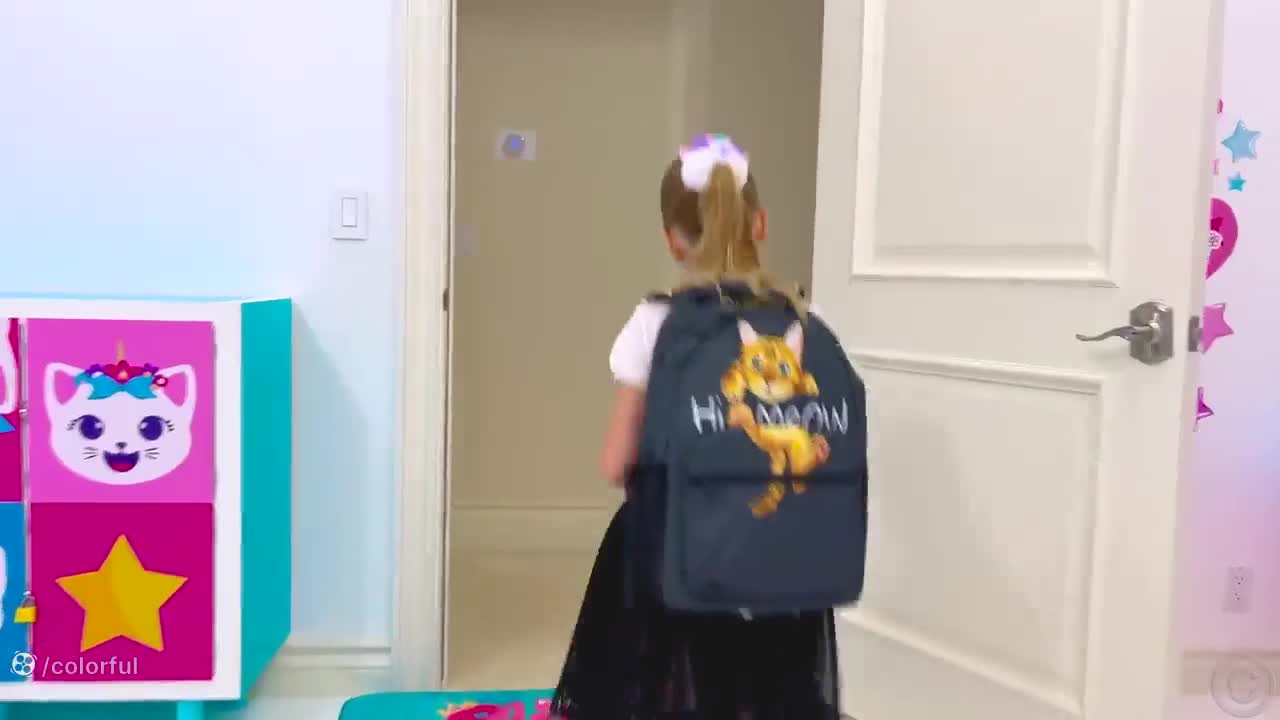 ناستیا و استیسی: ماجراجویی‌های مدرسه با لبخند و یادگیری!