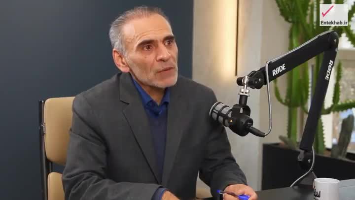   استاد اقتصاد دانشگاه امام صادق: کاهش ارزش ریال را راهبردهای کشور ایجاد کرده نه مردم، ولی هزینه‌اش را مردم پرداخت می‌کنند!